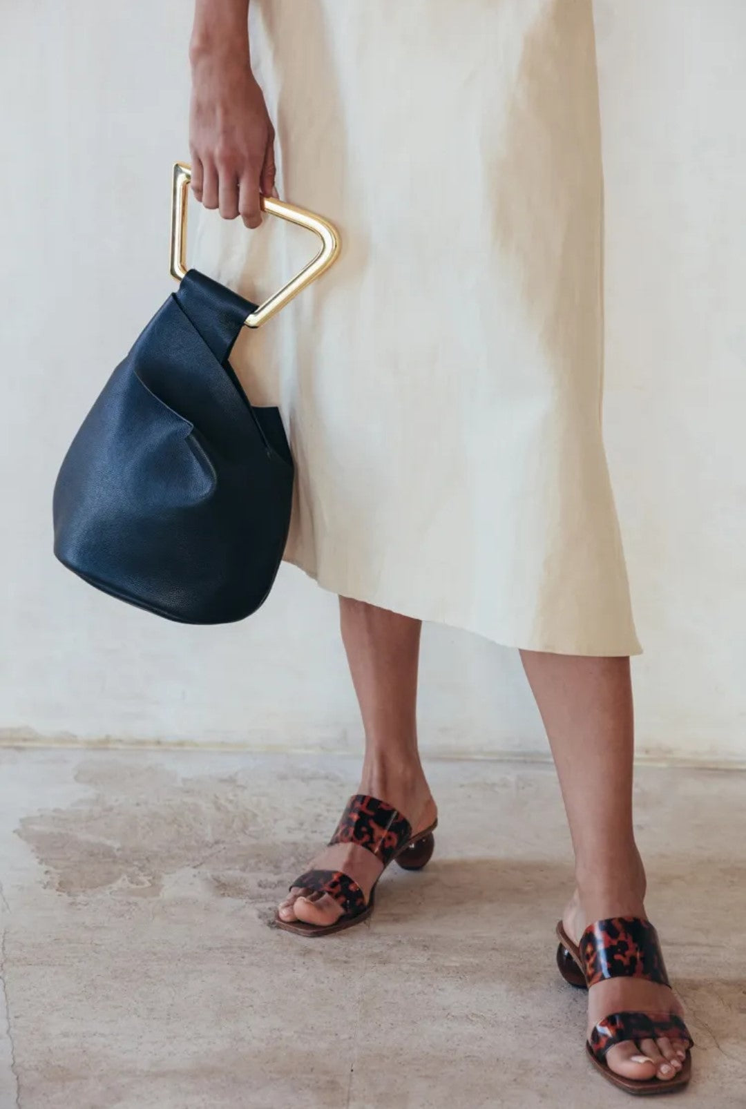 Euro Acrylic Handle Fashion Handbag