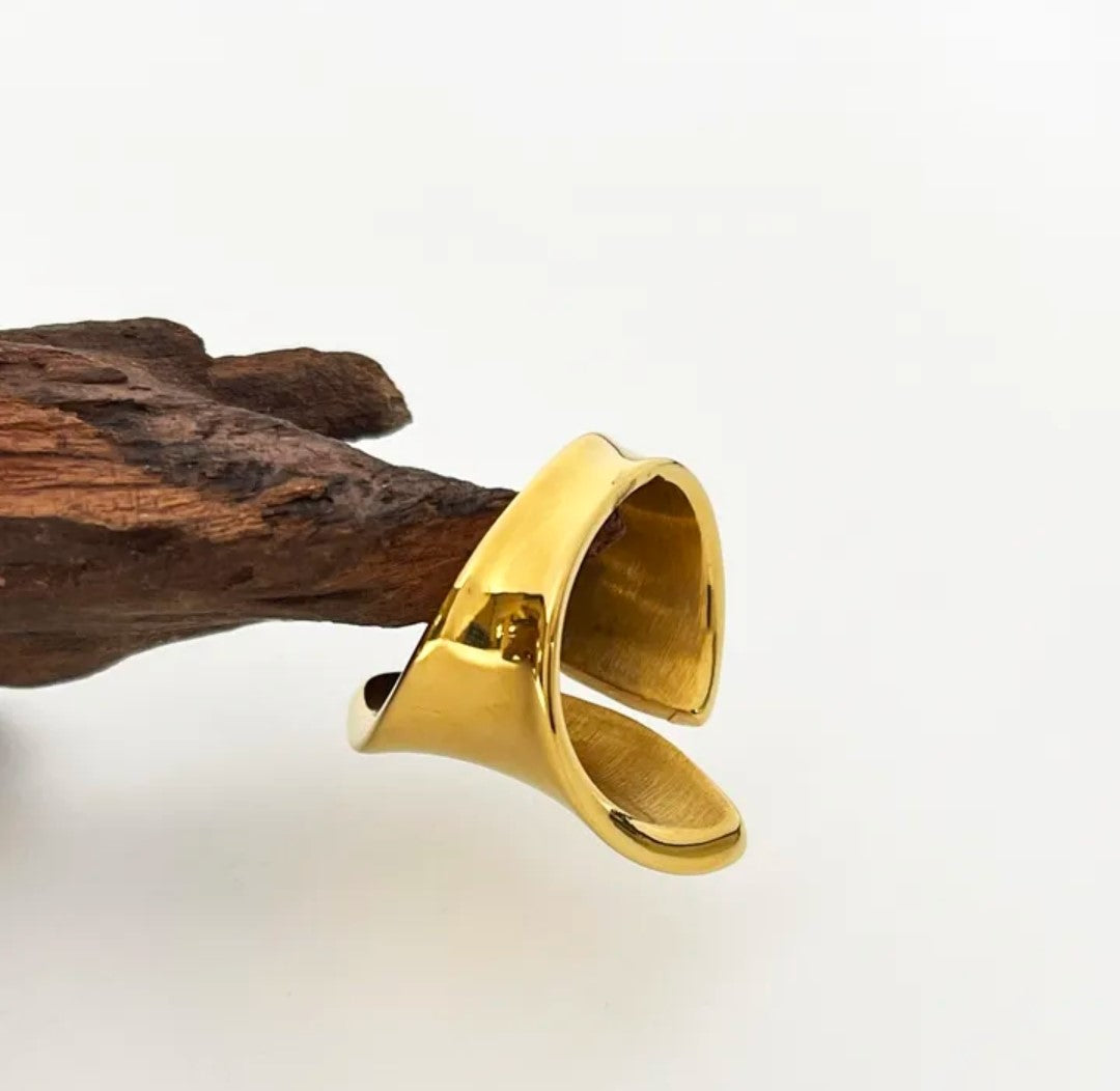Bold Gold Wrap Ring
