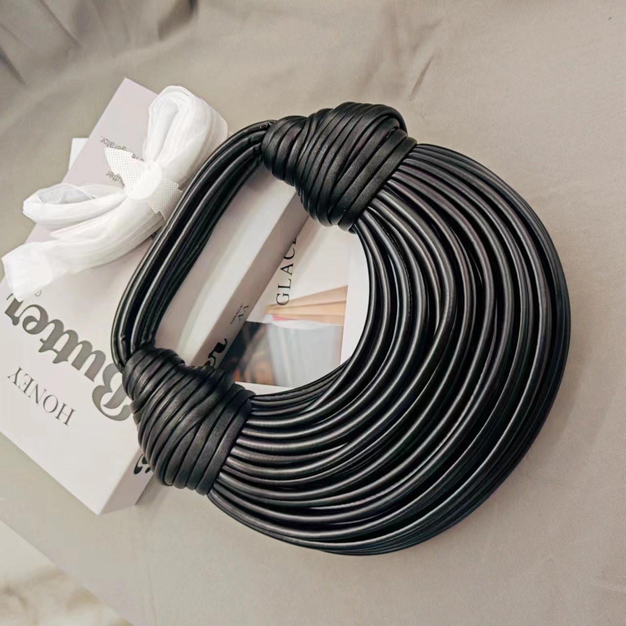 S Sense! Fashion Niche Noodle Handbag