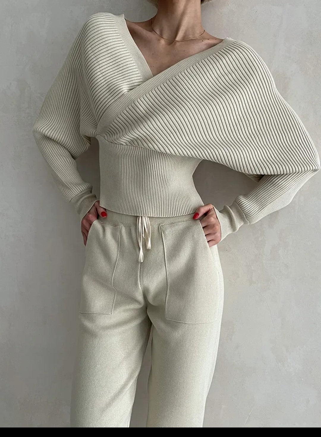 Stylish Two Piece Off The Shoulder Knitted Tracksuit