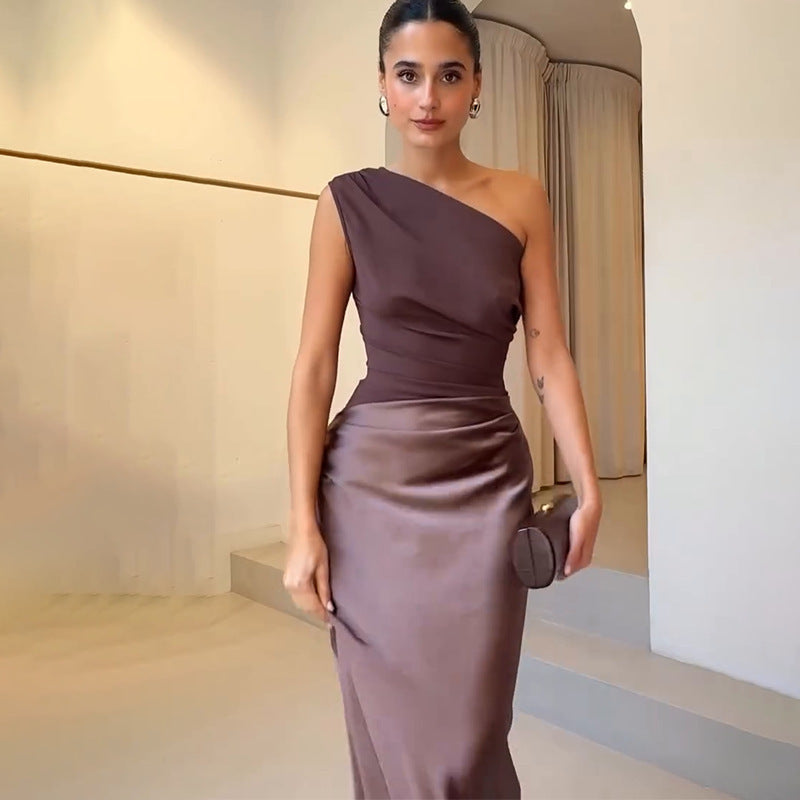 Contrast Diagonal Collar Backless Sheath Dress