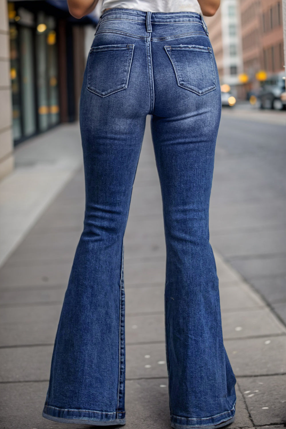 Woman's Flattering  High Waist Flare Jeans