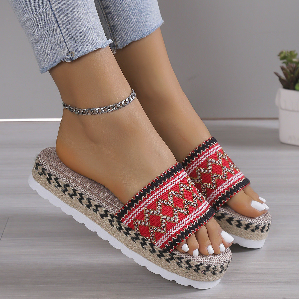 AZ Pattern Open Toe Platform Sandals